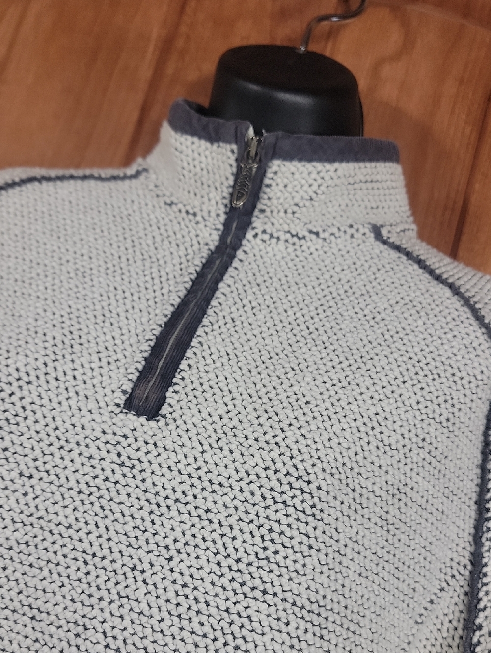 Weird Fish Textured Pullover - Picture 3 of 13